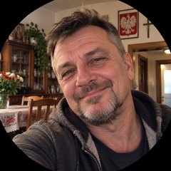 Tomasz B.